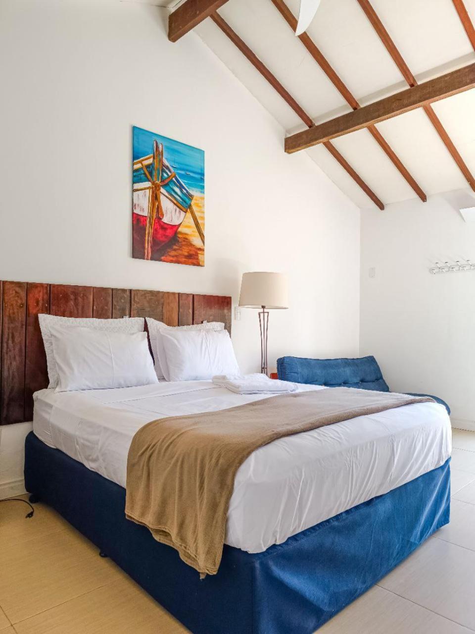 Casa Azul Hibisco - Geriba Hospedagem domiciliar Búzios